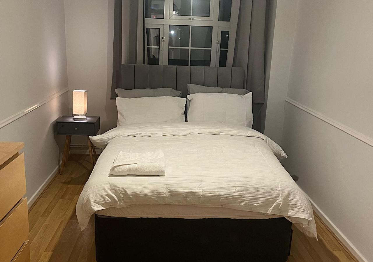 Lovely 2 Bedroom Apartment With Parking Space London Ngoại thất bức ảnh