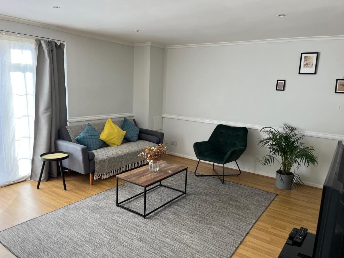 Lovely 2 Bedroom Apartment With Parking Space London Ngoại thất bức ảnh